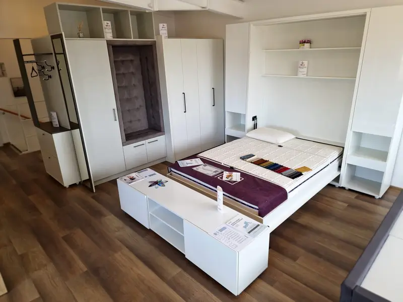 Showroom 2